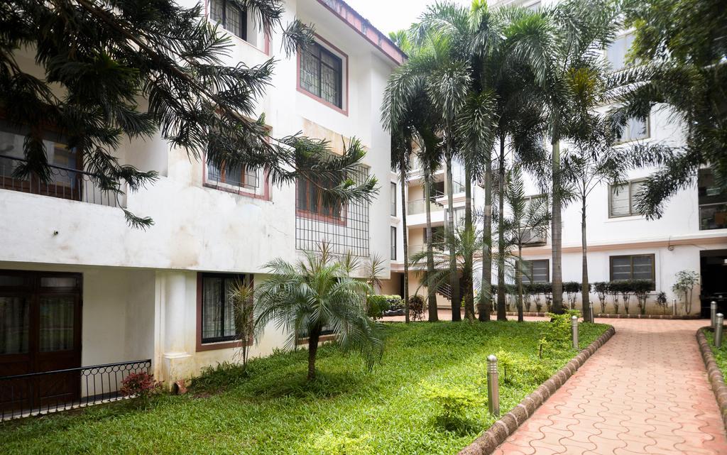 Sunkissed Plaza Hotel Calangute Ngoại thất bức ảnh