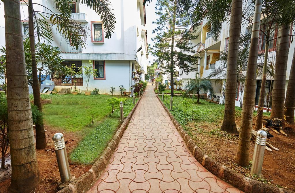 Sunkissed Plaza Hotel Calangute Ngoại thất bức ảnh