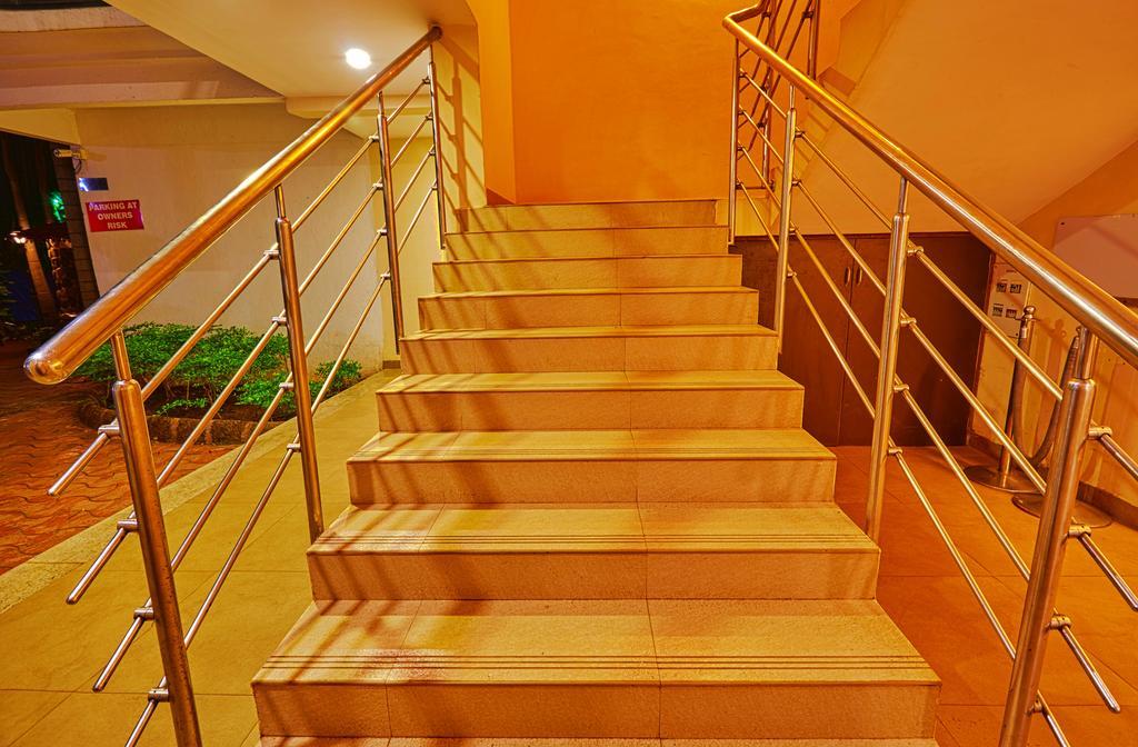 Sunkissed Plaza Hotel Calangute Ngoại thất bức ảnh